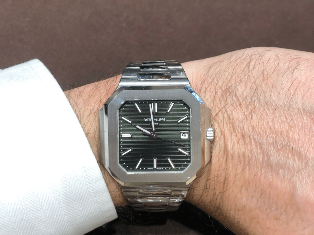 Patek Philippe Cubitus 5821/1A-001 Acero en la muñeca