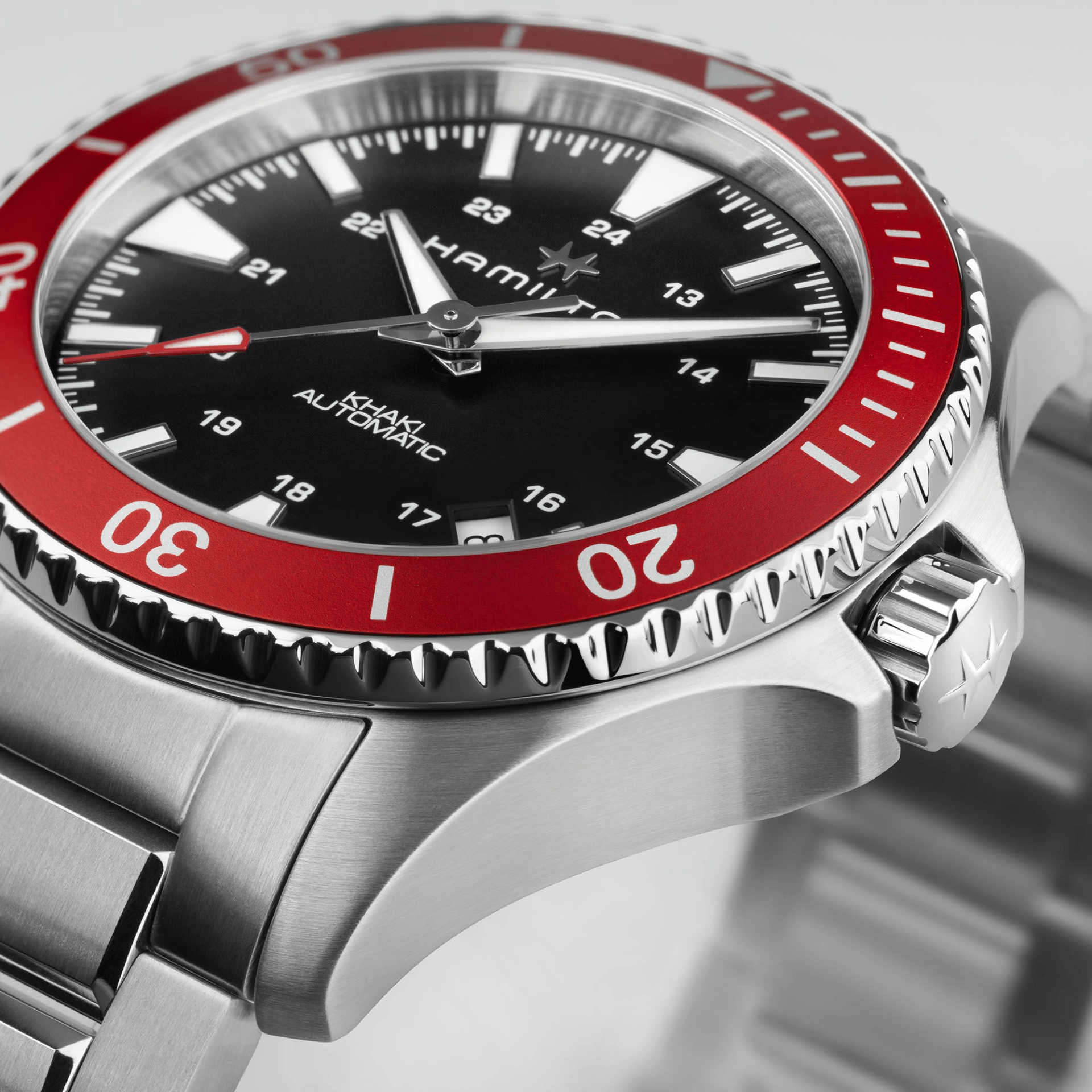 Hamilton Khaki Navy Scuba Auto 40 mm H82405130