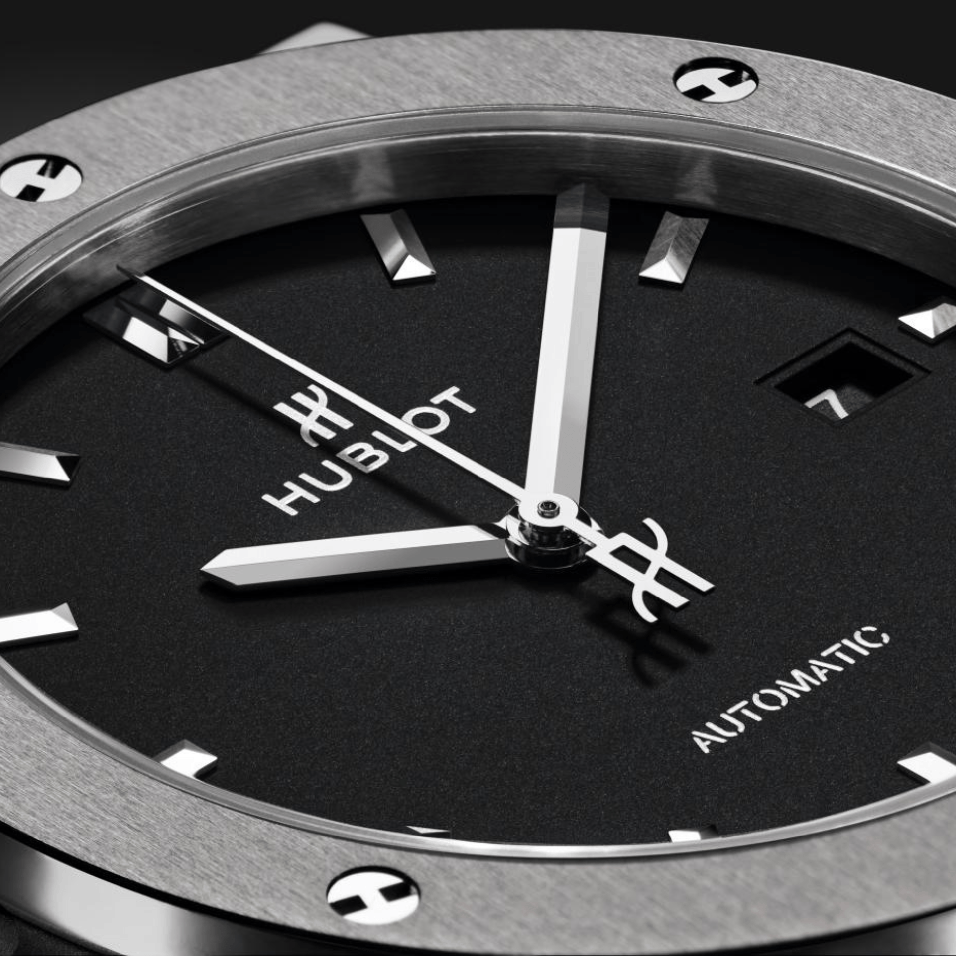 Hublot Classic Fusion Titanio 42mm 542.NX.1171.RX esfera negra