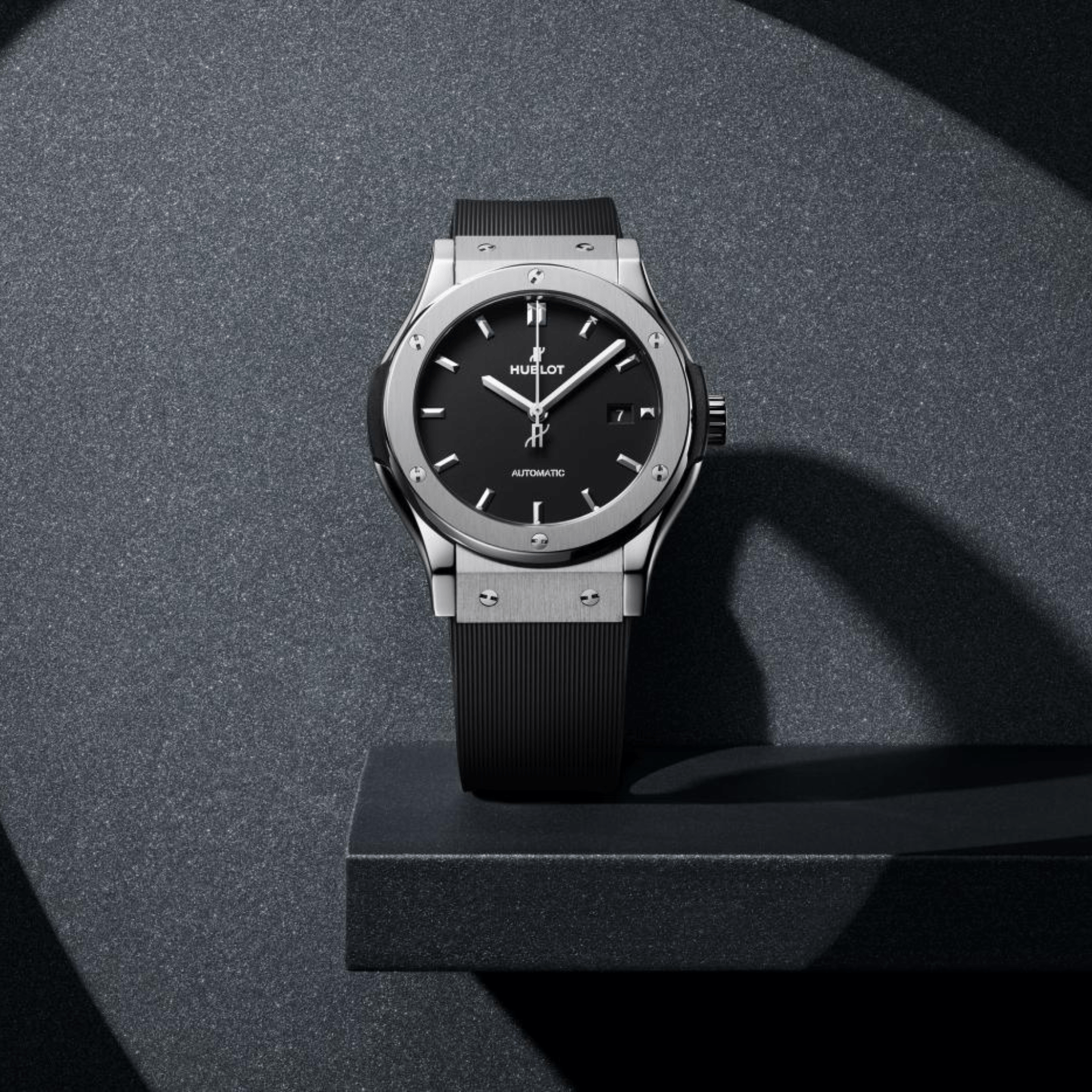 Hublot Classic Fusion Titanio 42mm 542.NX.1171.RX esfera negra