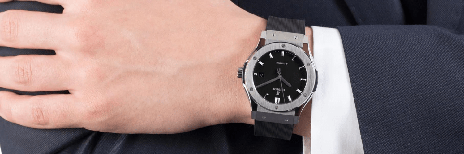 Hublot Classic Fusion Titanio 42mm 542.NX.1171.RX esfera negra