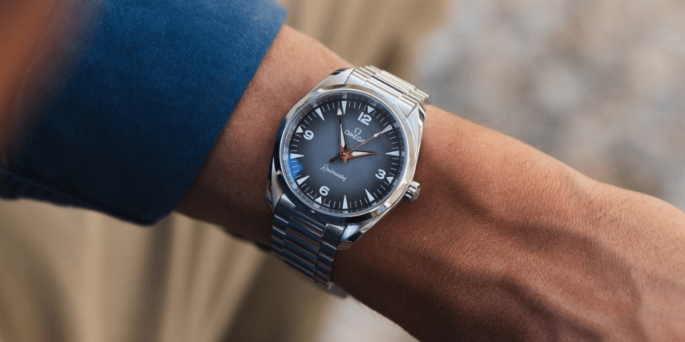 Omega Seamaster Railmaster 38mm en muñeca