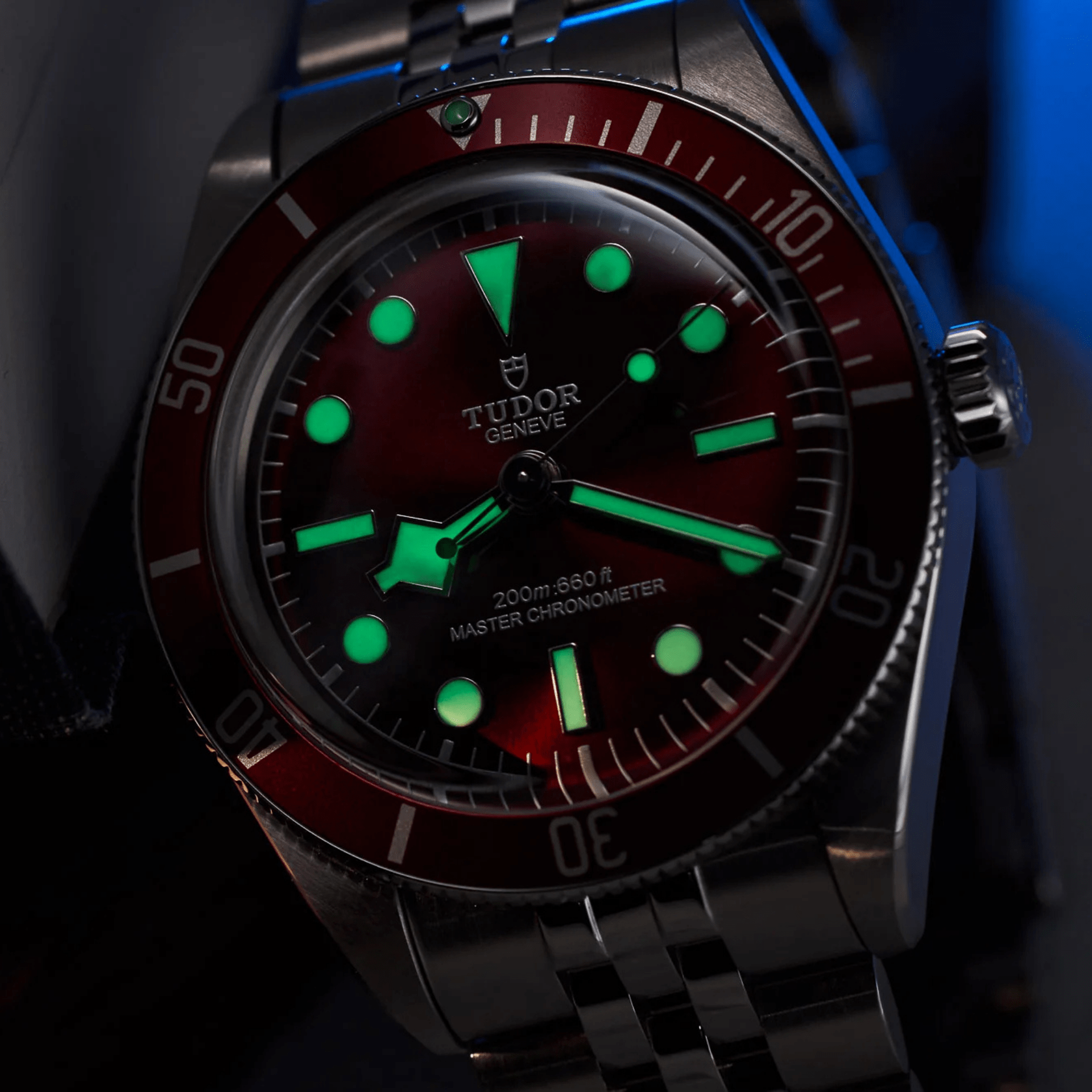 Tudor Black Bay 41 mm Oyster bisel burdeos burgundy M7941A1A0RU-0001