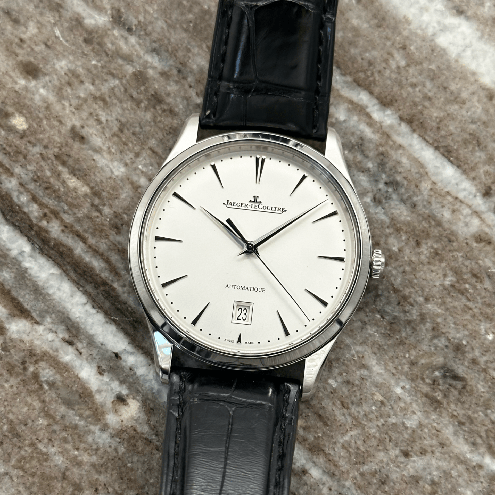 Jaeger-LeCoultre Master Ultra Thin Date Acero 39mm Q1238421
