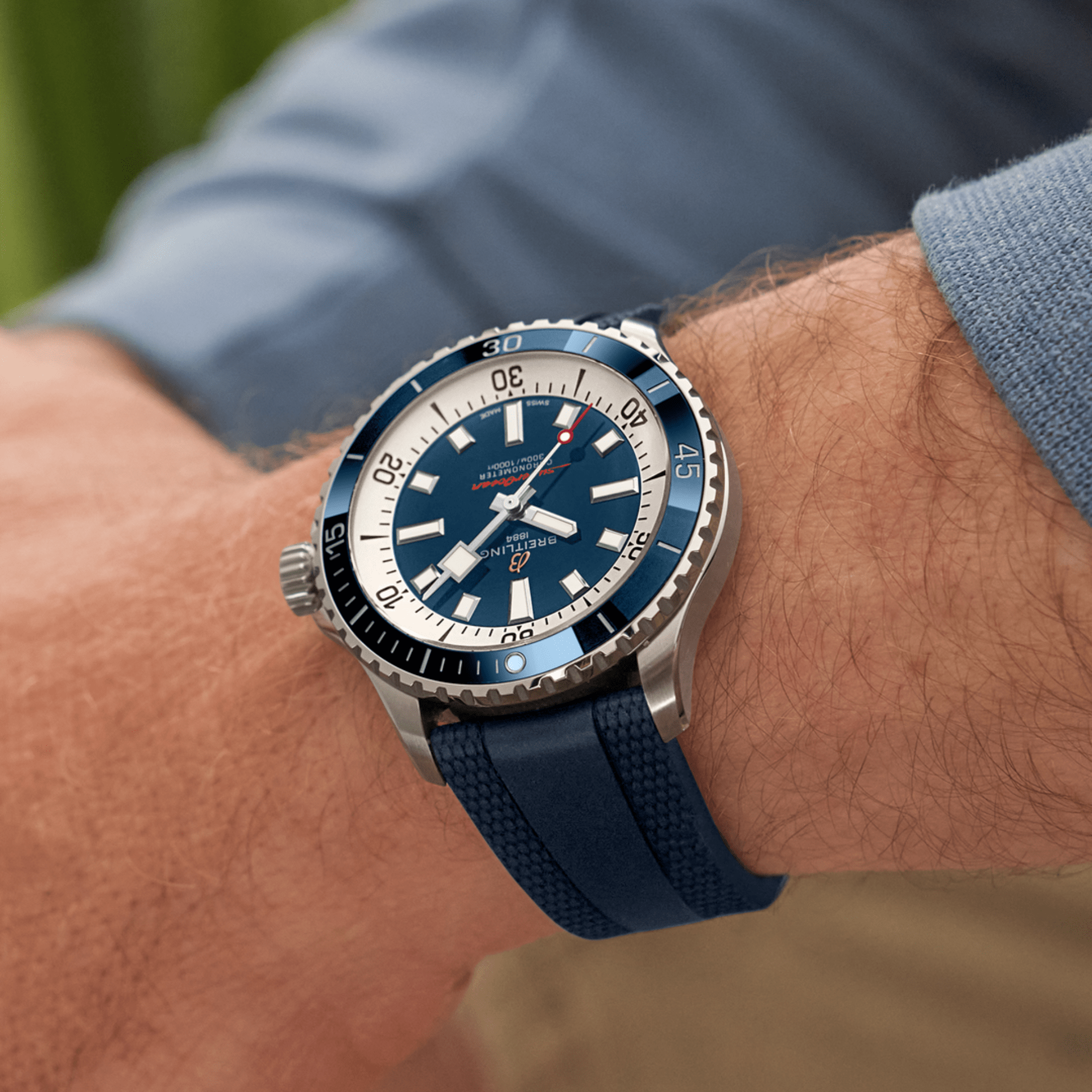 Breitling Superocean automatic 44mm A17376211C1S1