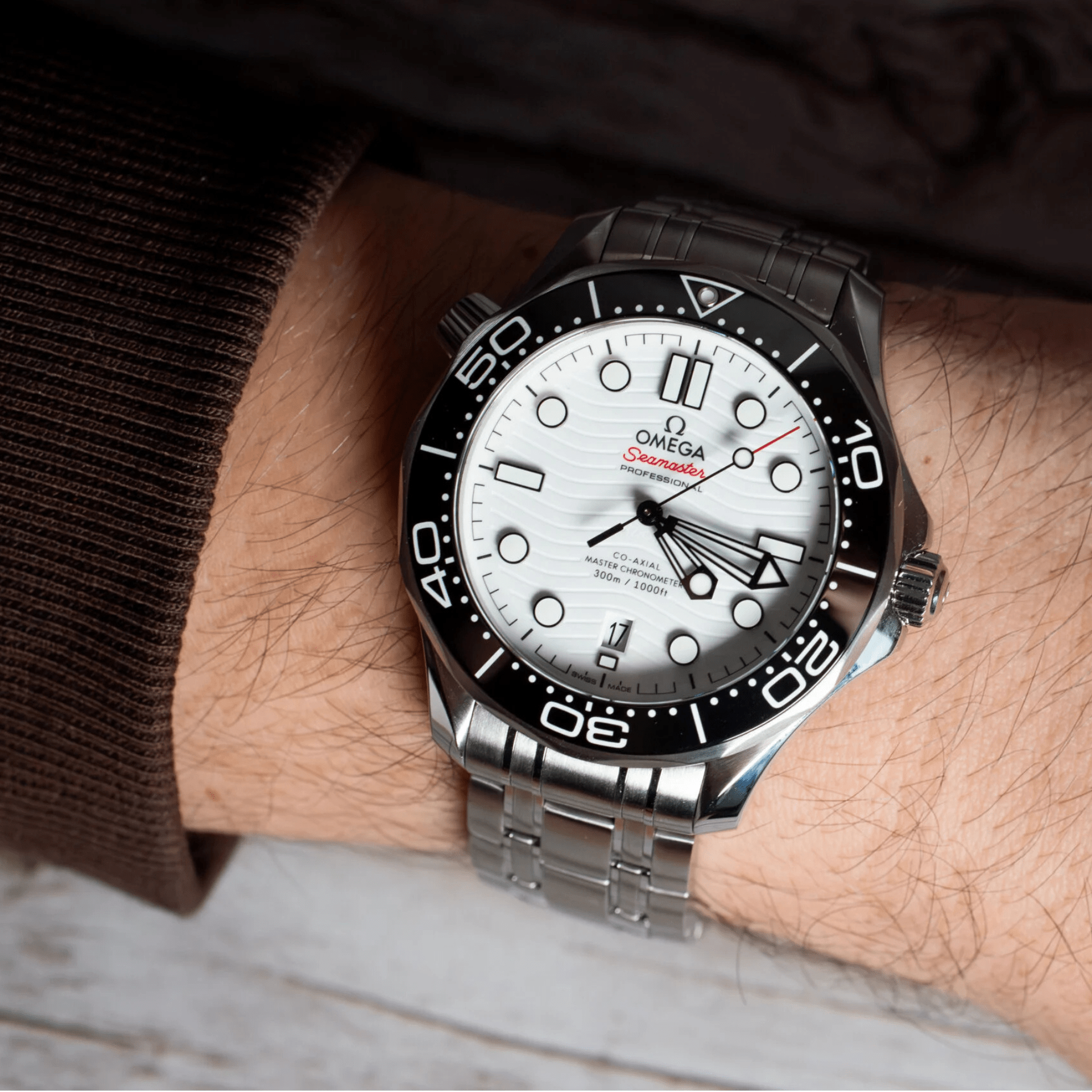 Omega Seamaster Diver 300M esfera blanca acero 42mm ref 210.30.42.20.04.001