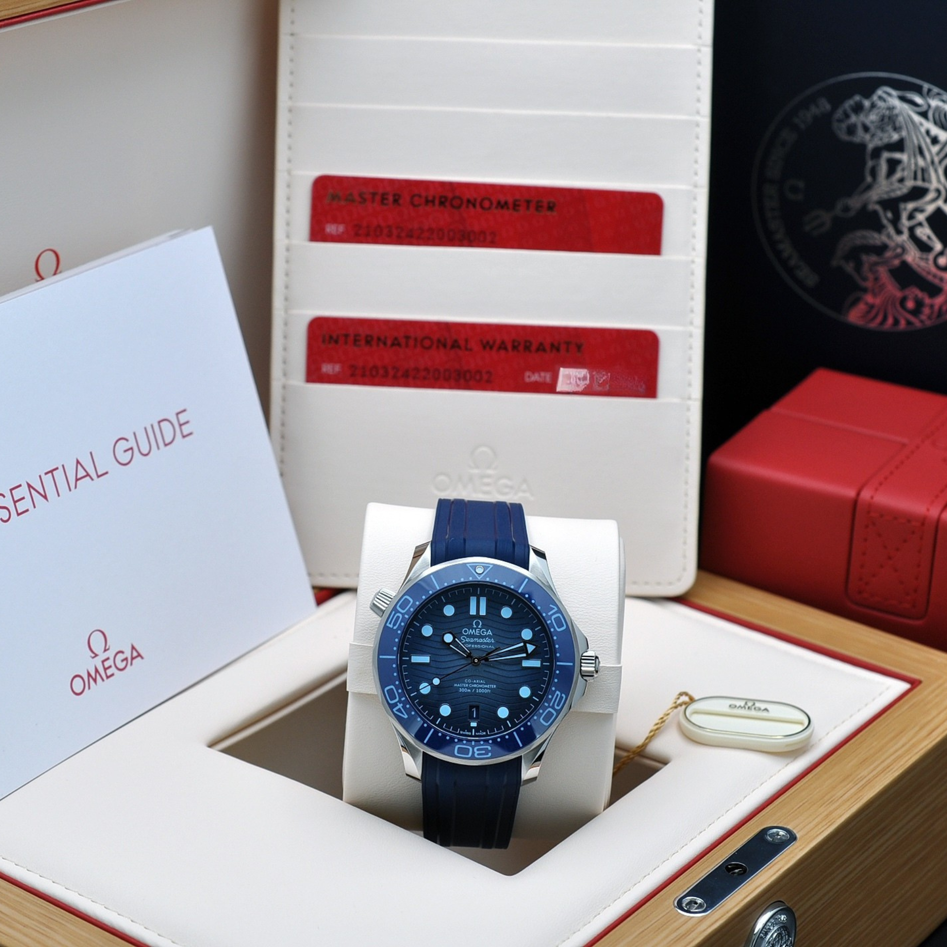 Omega Seamaster Diver 300M Summer Blue 210.32.42.20.03.002
