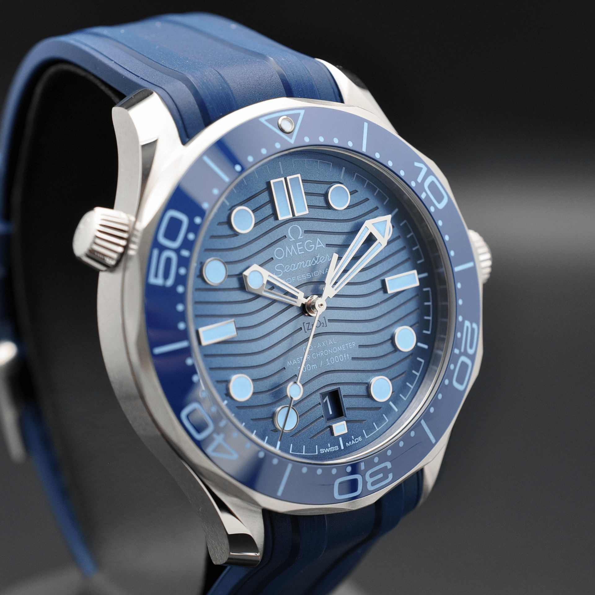 Omega Seamaster Diver 300M Summer Blue 210.32.42.20.03.002
